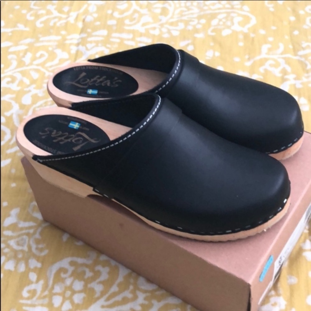 Sz 39 Lotta’s from Stockholm leather clogs